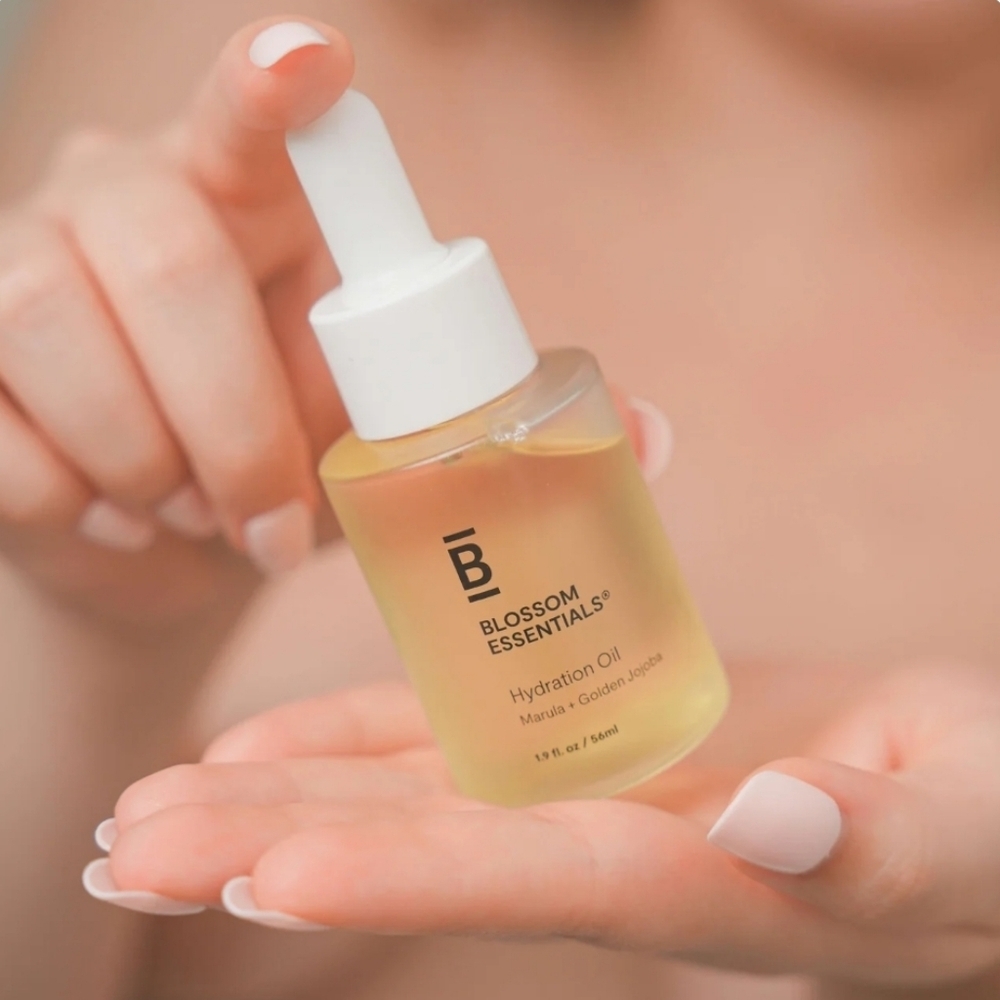 CLEARANCE! Blossom Essentials Hydration Oil, 1.9oz, Sealed, NIB - Picture 3 of 9